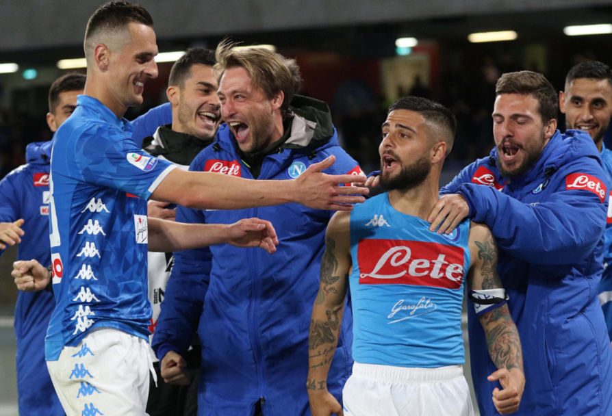 洞出现了距 洞出现了距