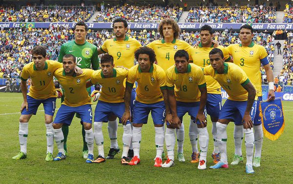 都是在表现 都是在表现