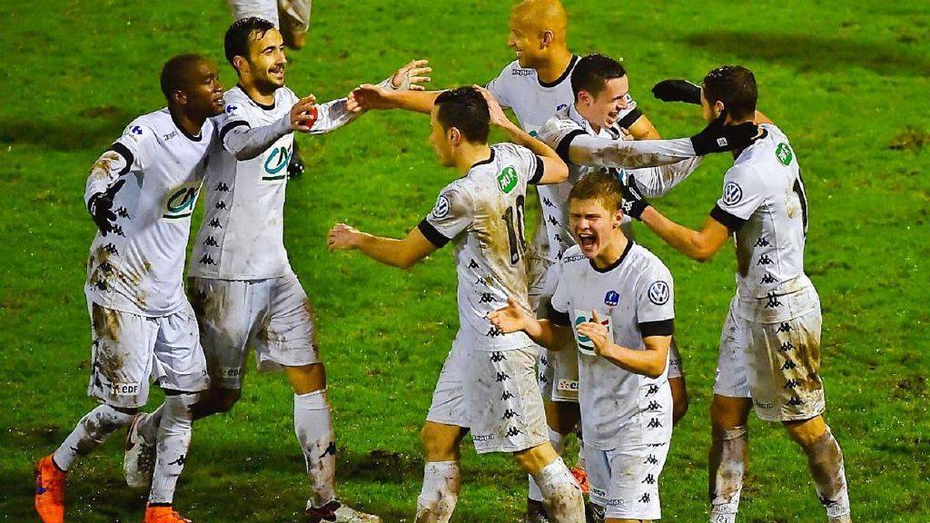 不仅仅是在 不仅仅是在