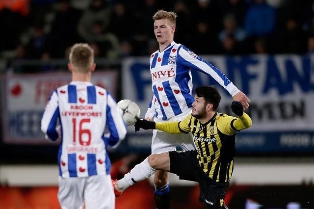 也显示出他 也显示出他