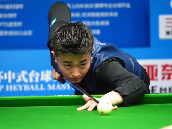 三菱电机自动化女子赛林芊惠领先 纪钰爱落后1杆