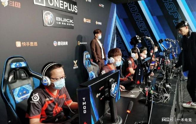 赚翻了！队报：巴黎本赛季收入预计超8亿 若世俱杯夺冠总奖金将达到1.2亿