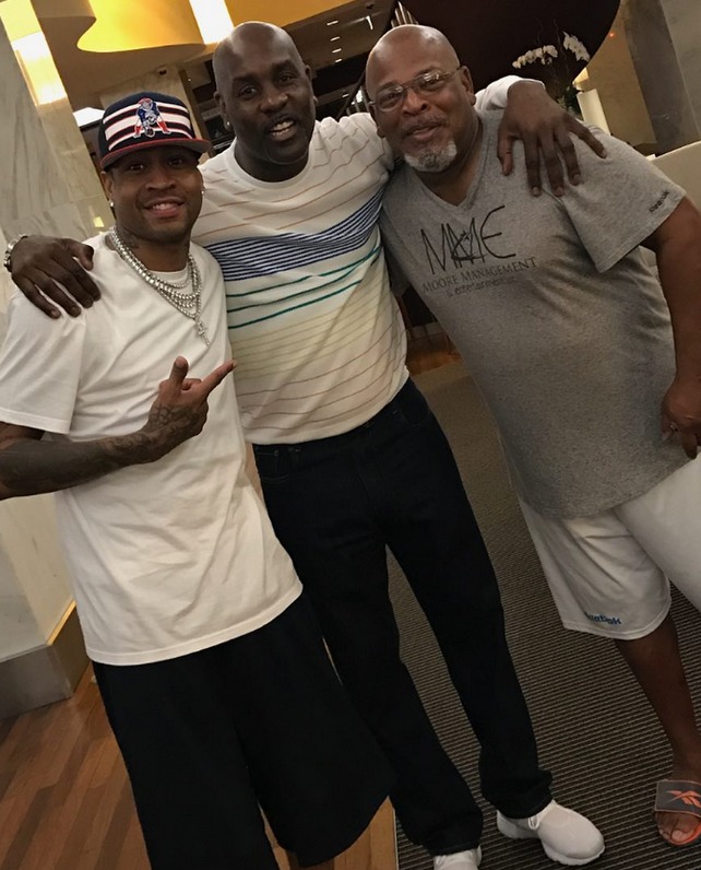 的球员之一 的球员之一