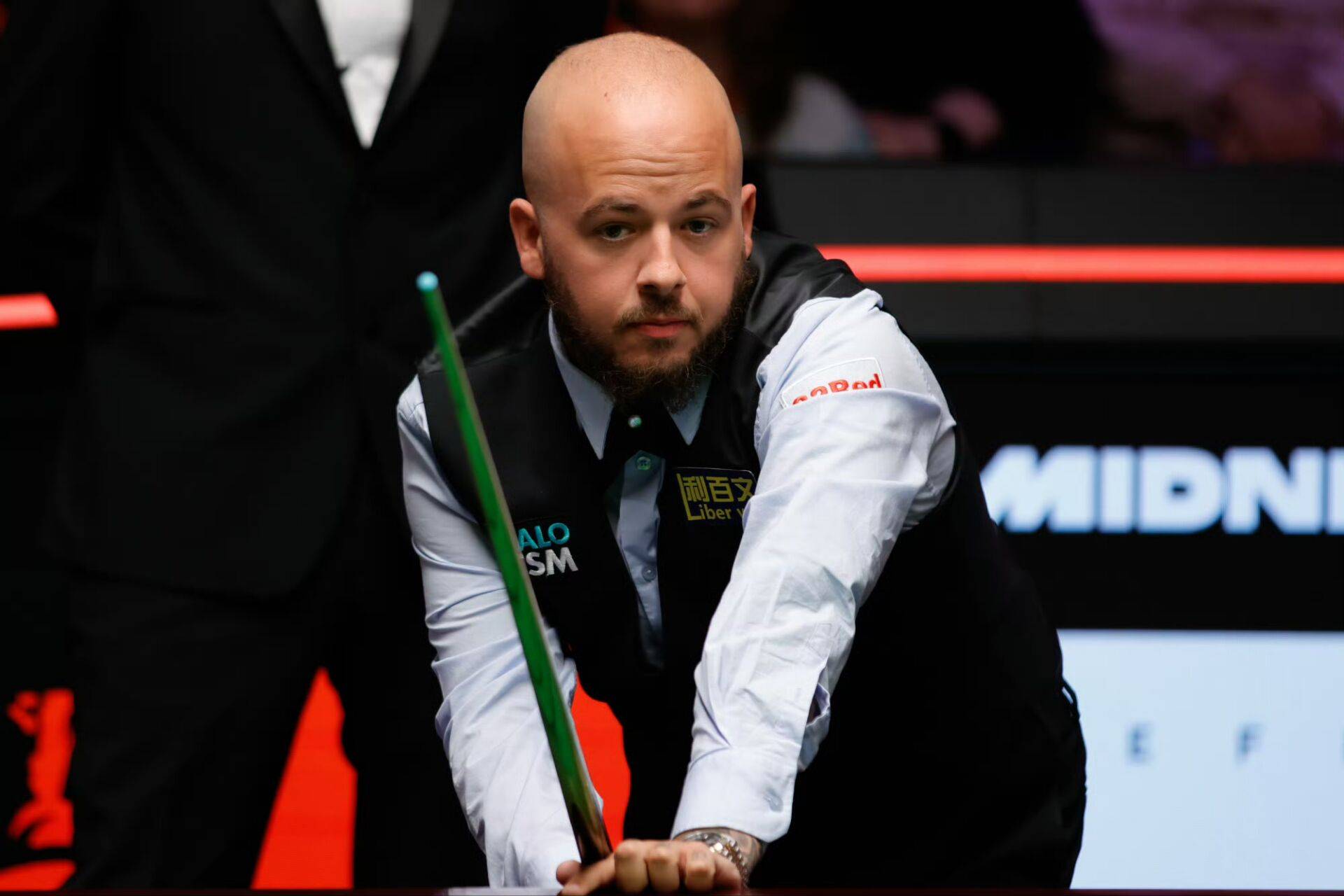 奥的禁区盯 奥的禁区盯