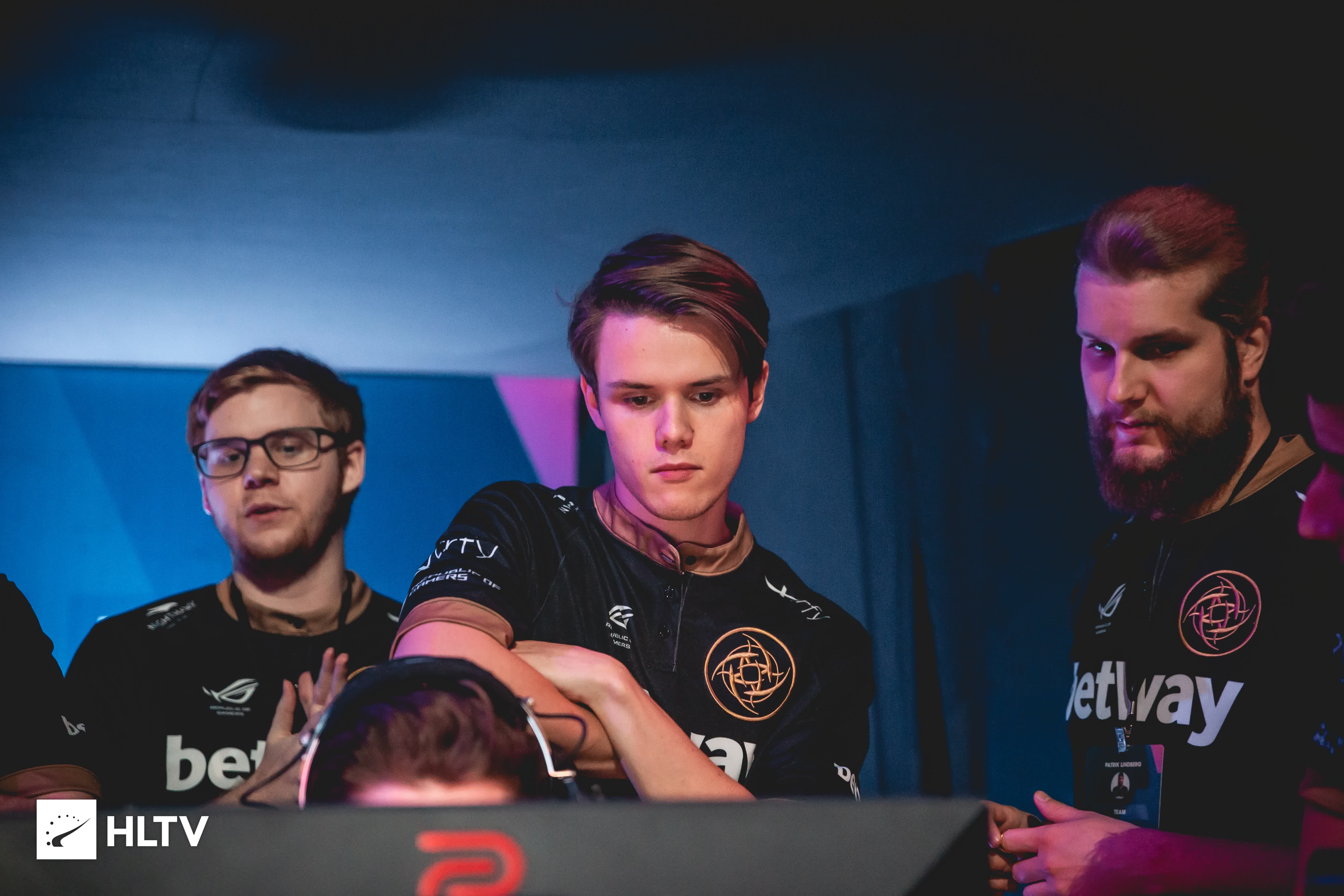 配合与定位 配合与定位