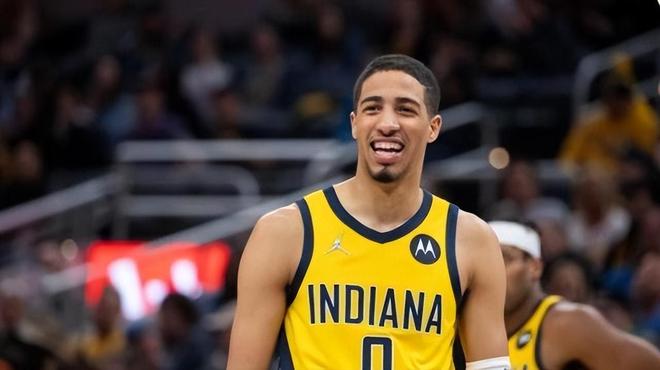 联名周边 联名周边